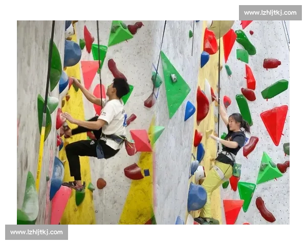 以攀岩运动为核心推动全民健身与户外文化融合发展新路径探索